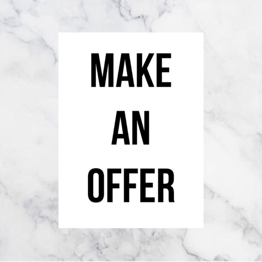 Hey girl, make me an offer